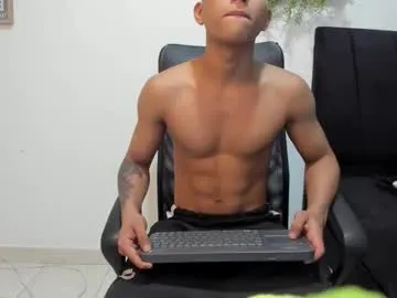 samyortiz_ – webcam model profile photo Image 11