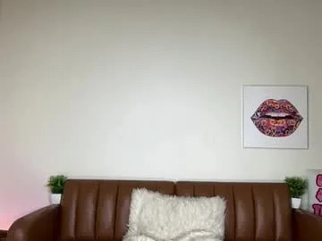 lila_cohen – webcam model profile photo Image 14