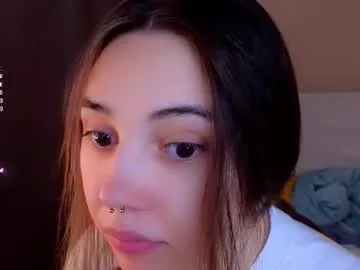 realtryit – webcam model profile photo Image 9