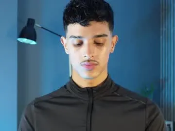 your_dolls – webcam model profile photo Image 15