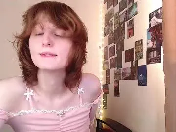 nympho_nathy_sophi – webcam model profile photo Image 7