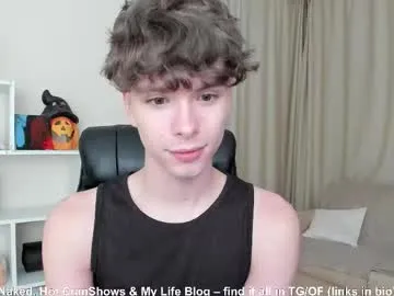 couple_of_fire_ – webcam model profile photo Image 14