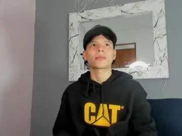 buupsi – webcam model profile photo Image 16