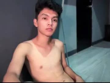 paoguerrax354 – webcam model profile photo Image 3