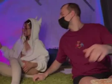 petites_perles – webcam model profile photo Image 19