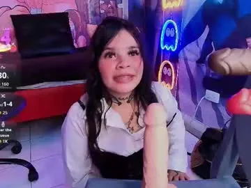 realtryit – webcam model profile photo Image 10