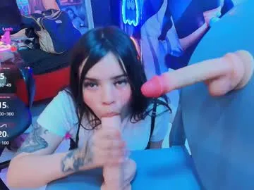 realtryit – webcam model profile photo Image 11