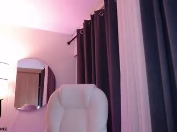 lina_kriss – webcam model profile photo Image 15