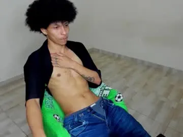 bright_diamonds_054 – webcam model profile photo Image 12