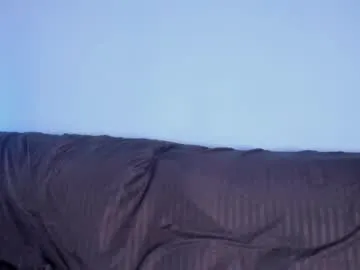 serena___ – webcam model profile photo Image 12