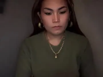 vanandjuani – webcam model profile photo Image 12