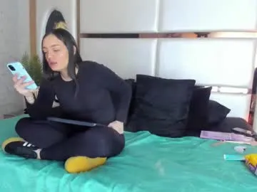 bellaadajud – webcam model profile photo Image 13