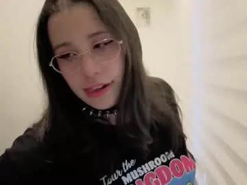 anabel054 – webcam model profile photo Image 16