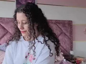 anabel054 – webcam model profile photo Image 6