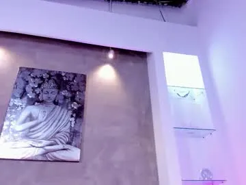 pinkncrazy – webcam model profile photo Image 2