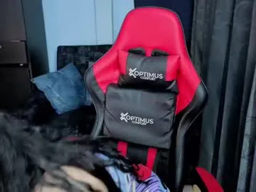 zaylanez – webcam model profile photo Image 10