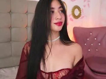 sunnmoonn – webcam model profile photo Image 2