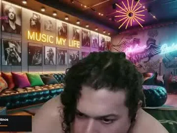 xaevynne – webcam model profile photo Image 4