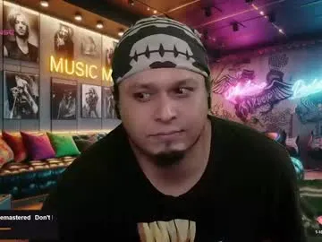 xaevynne – webcam model profile photo Image 6