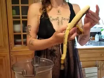 petites_perles – webcam model profile photo Image 9