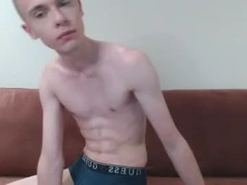 angelsofaurora – webcam model profile photo Image 15