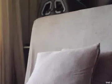 realtryit – webcam model profile photo Image 8