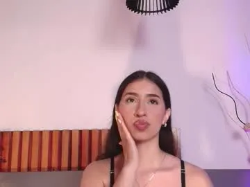 karlenegries – webcam model profile photo Image 16