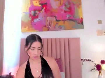 karlenegries – webcam model profile photo Image 5