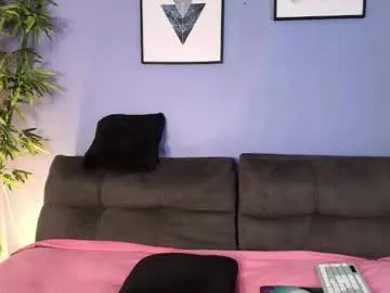 LexyNess – webcam model profile photo Image 8