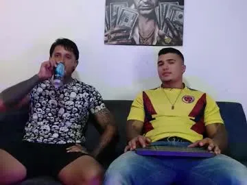 petites_perles – webcam model profile photo Image 15