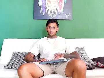 petites_perles – webcam model profile photo Image 16