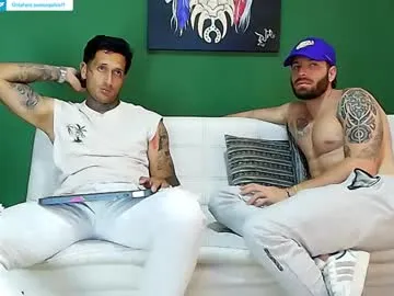 petites_perles – webcam model profile photo Image 8