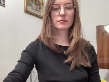 classyandgirly – webcam model profile photo