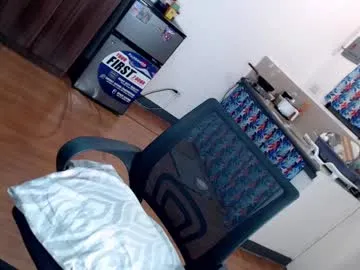 kitty__sophie – webcam model profile photo Image 3