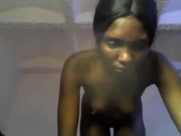 ErikaBonnie – webcam model profile photo Image 14