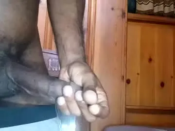 petites_perles – webcam model profile photo Image 9