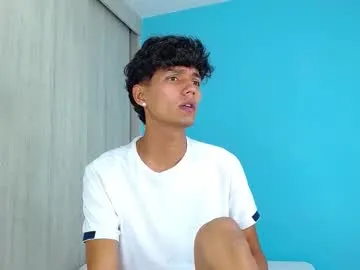 playussoftly – webcam model profile photo Image 7