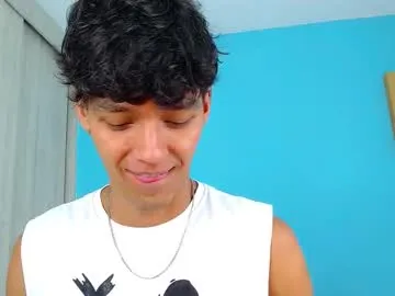 playussoftly – webcam model profile photo Image 8