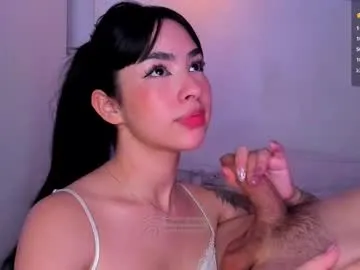 petites_perles – webcam model profile photo Image 10