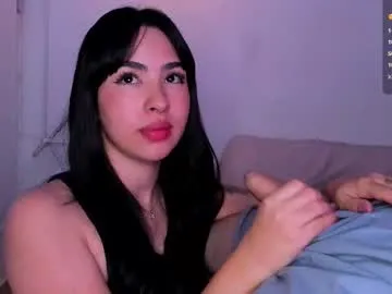 petites_perles – webcam model profile photo Image 8