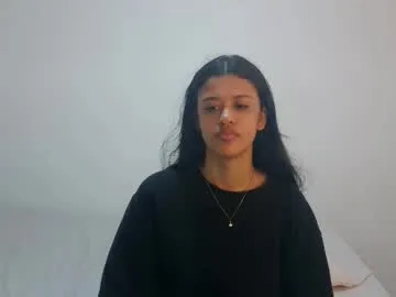 biancaaa07 – webcam model profile photo Image 4