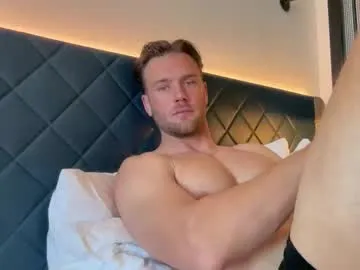 wet_dreamm22 – webcam model profile photo Image 13