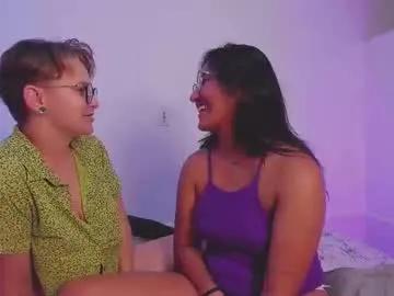 aveangela – webcam model profile photo Image 10