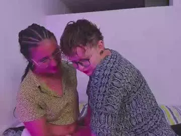 aveangela – webcam model profile photo Image 11