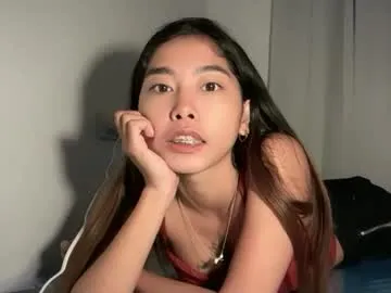 lora_lifelover – webcam model profile photo Image 6