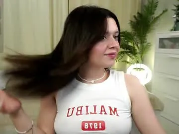 nik_sharp – webcam model profile photo Image 13