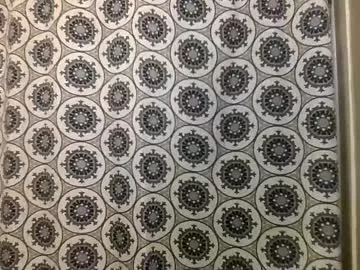 petites_perles – webcam model profile photo Image 17