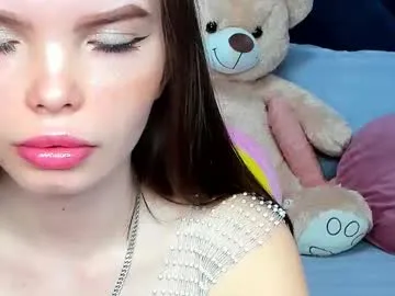 IngridSaint – webcam model profile photo Image 5