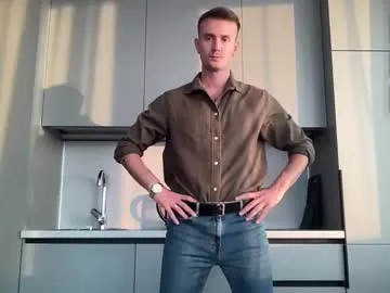 ava_delightt – webcam model profile photo Image 4