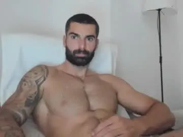 vestaszanto – webcam model profile photo Image 4